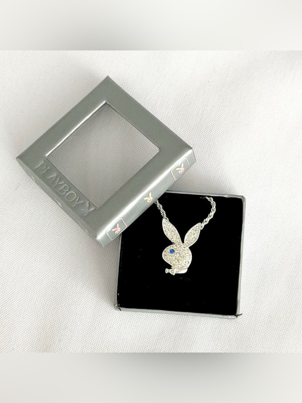 Playboy Y2K rhinestones bunny necklace